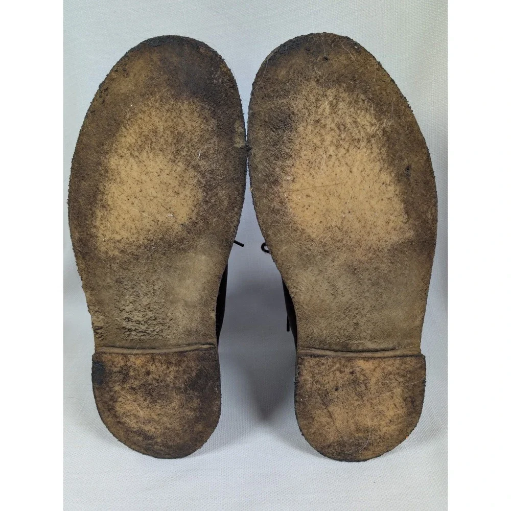 Clarks Desert Lace up Chukka Boots Mens Bergundy Leather Mens Size 10 Minimalist